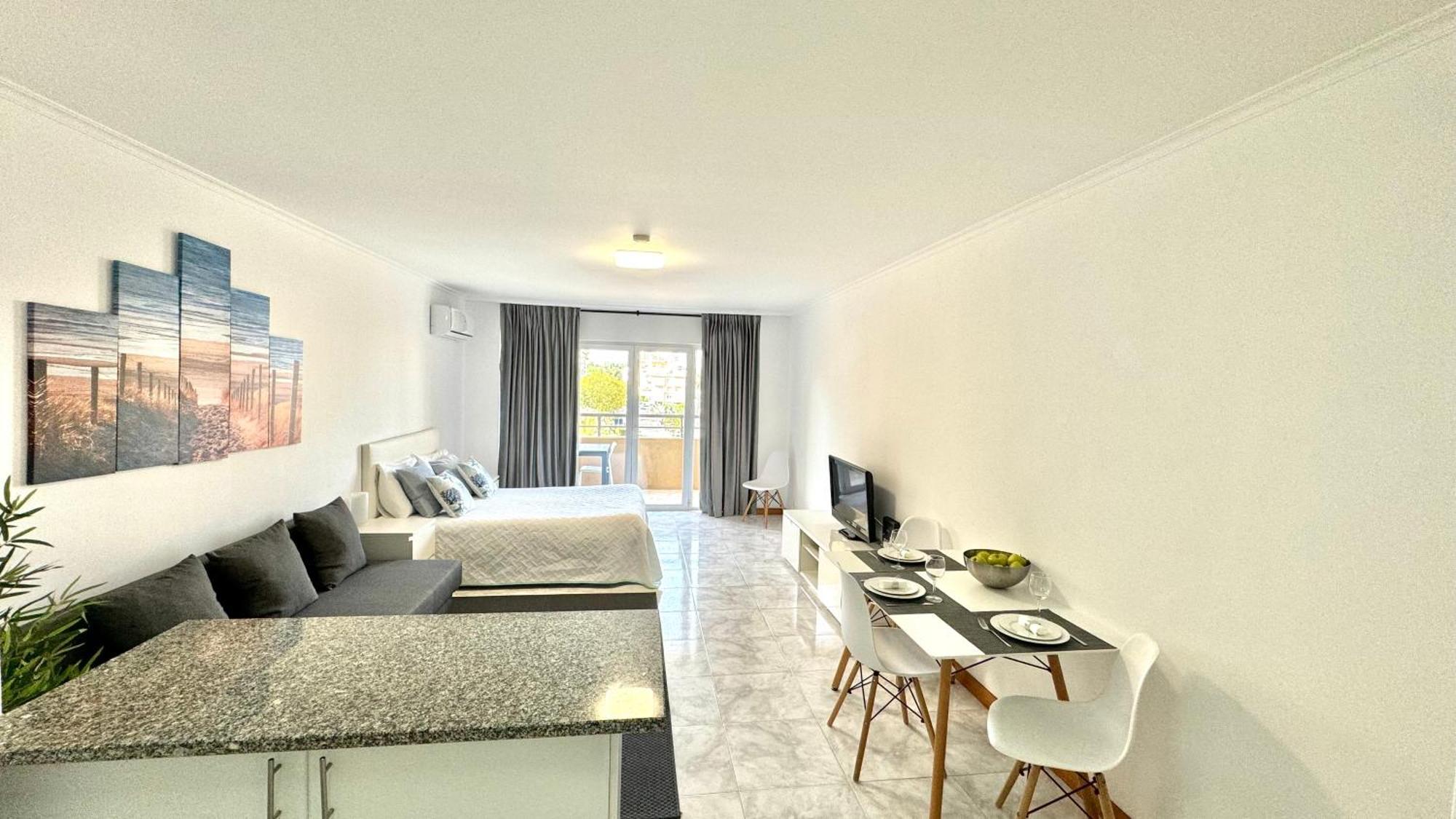 Praia Da Rocha, 4ºb Jardins Da Rocha, Charming Studio, Near The Sea, By Ig Портиман Екстериор снимка